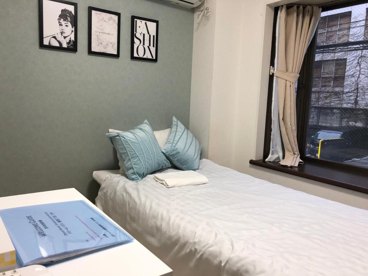 Fact Dream House 新宿三丁目徒歩3分色々揃うワンルーム Токіо Екстер'єр фото